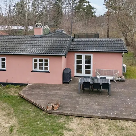 Feriehus Lovely For Relaxation And Life Vig